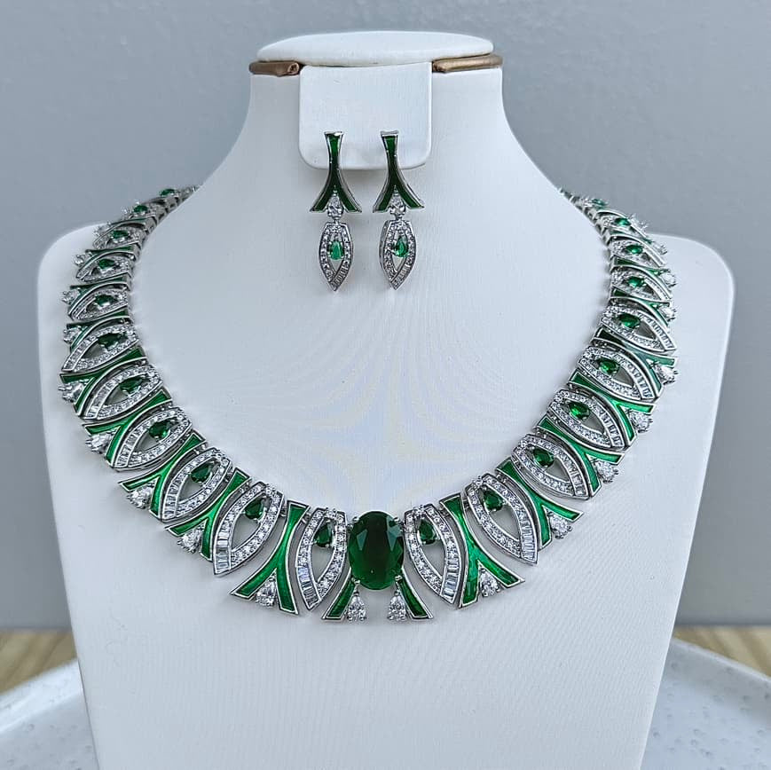Statement Round Luxury Cubic Zirconia Necklace and Earring Set - Green