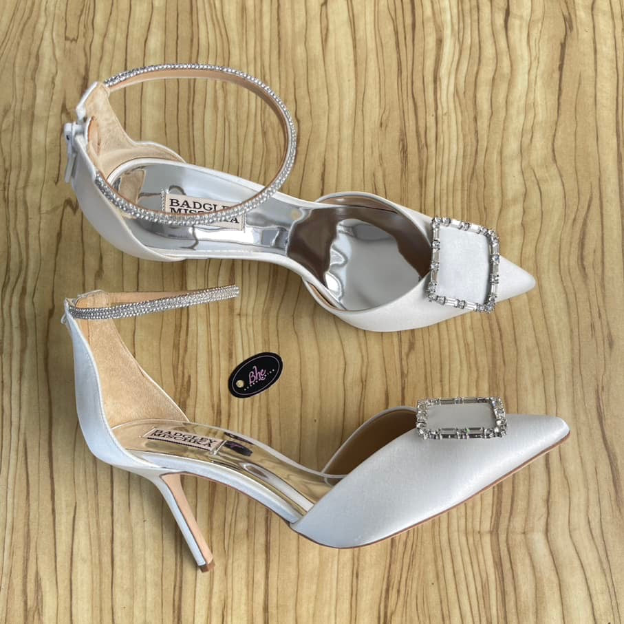 Badgley Mischka Bridal Ankle Strap Pointed Toe Mid Heel Shoe - Size 41