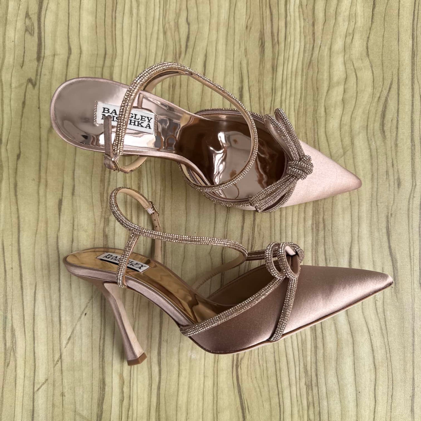 Badgley Mischka Ankle Strap Pointed Toe Heeled Pump - Size 41