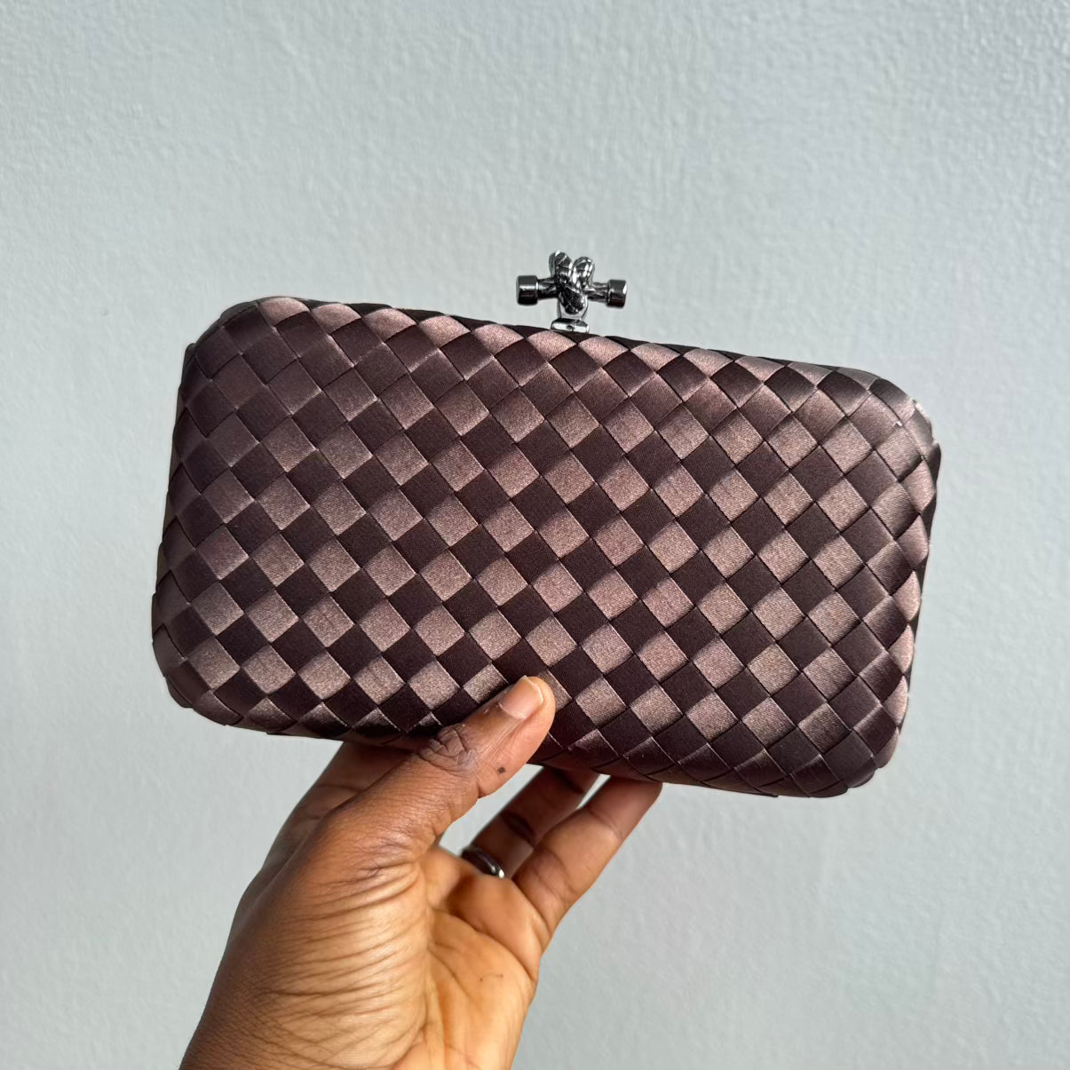 Weave Satin Knot Clasp Clutch Purse