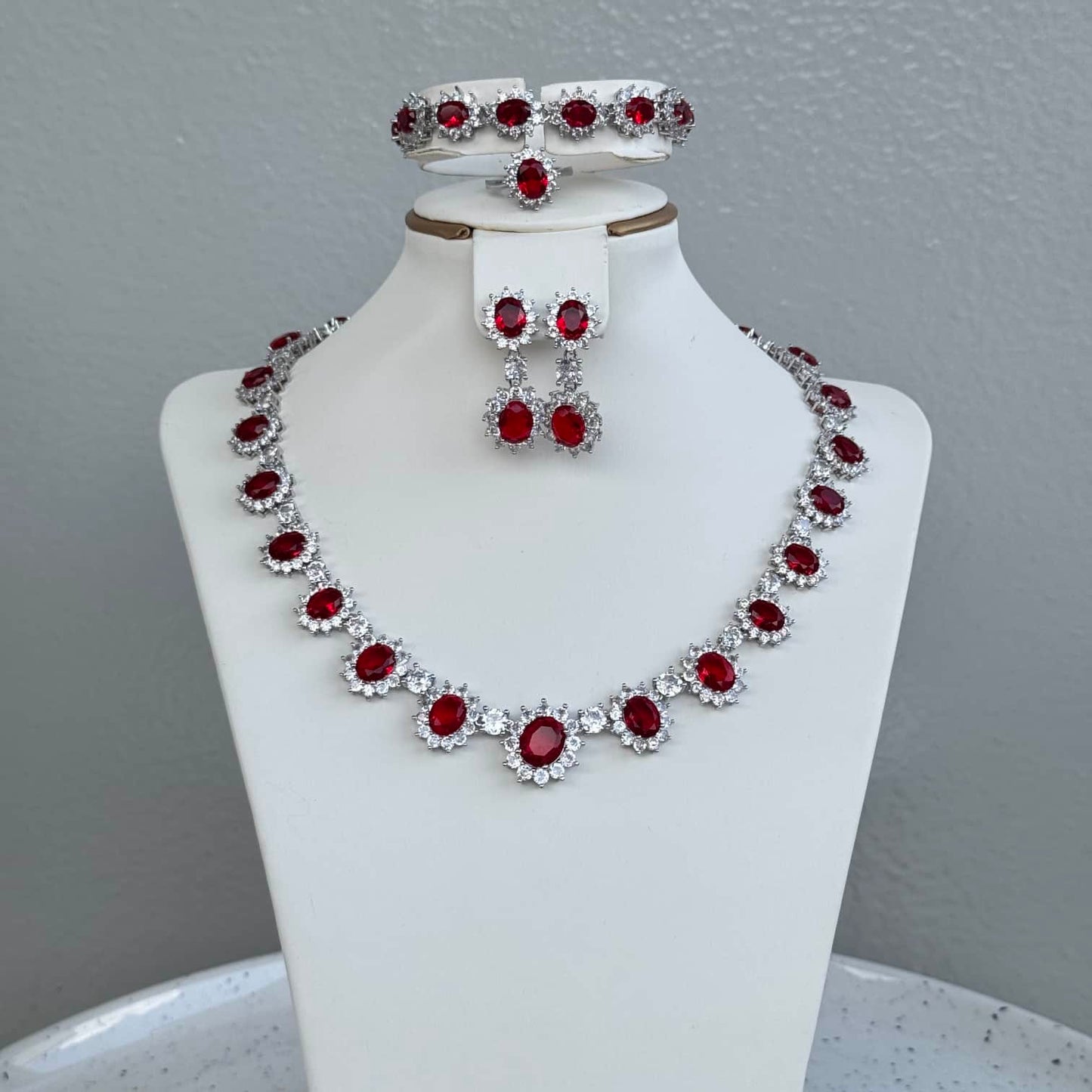 Round Cubic Zirconia Bridal Jewelry Set