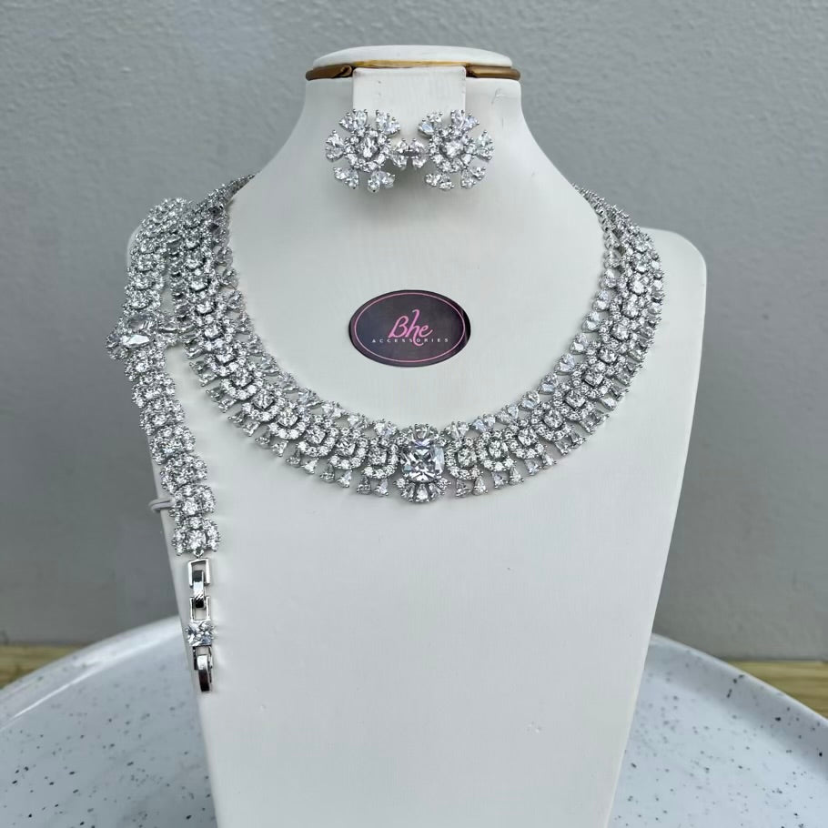 Statement Round Luxury Cubic Zirconia Jewelry Set - Silver