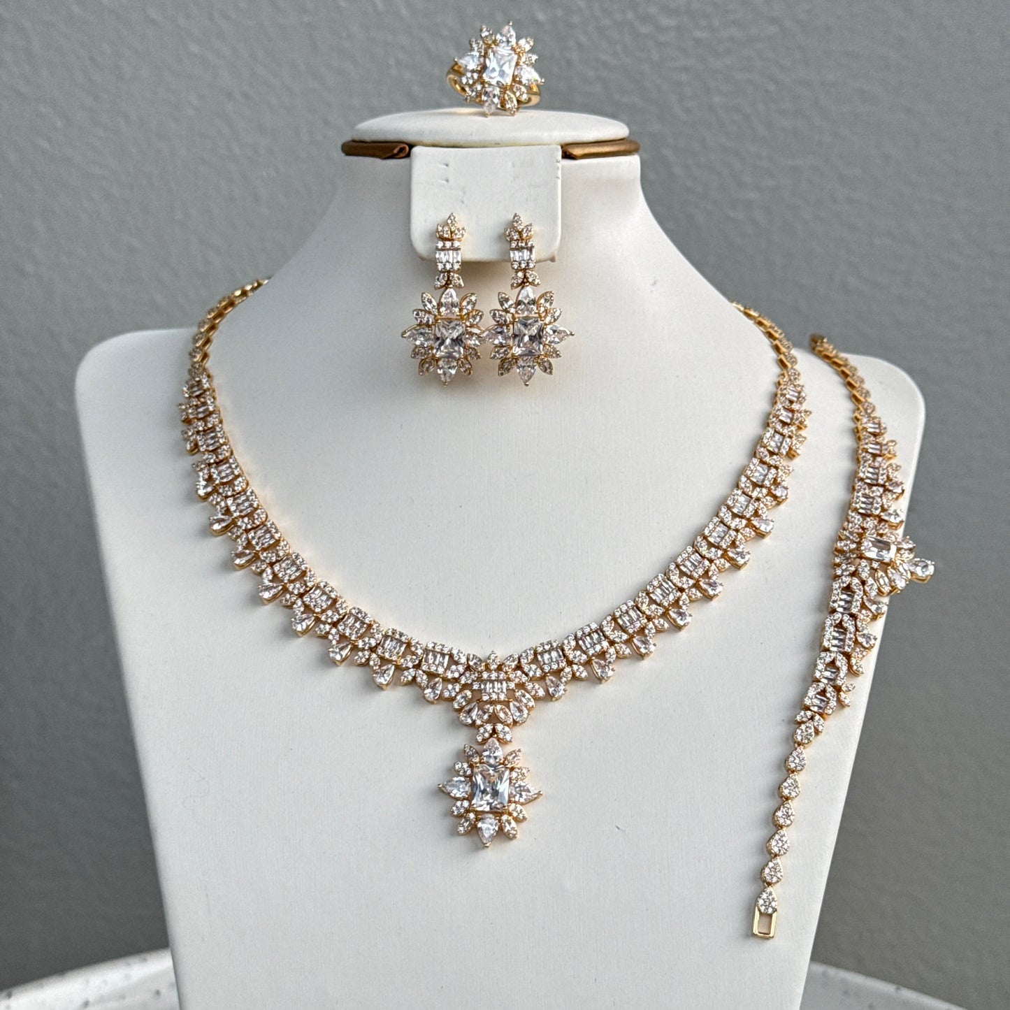 Luxury Party Complete Cubic Zirconia Jewelry Set