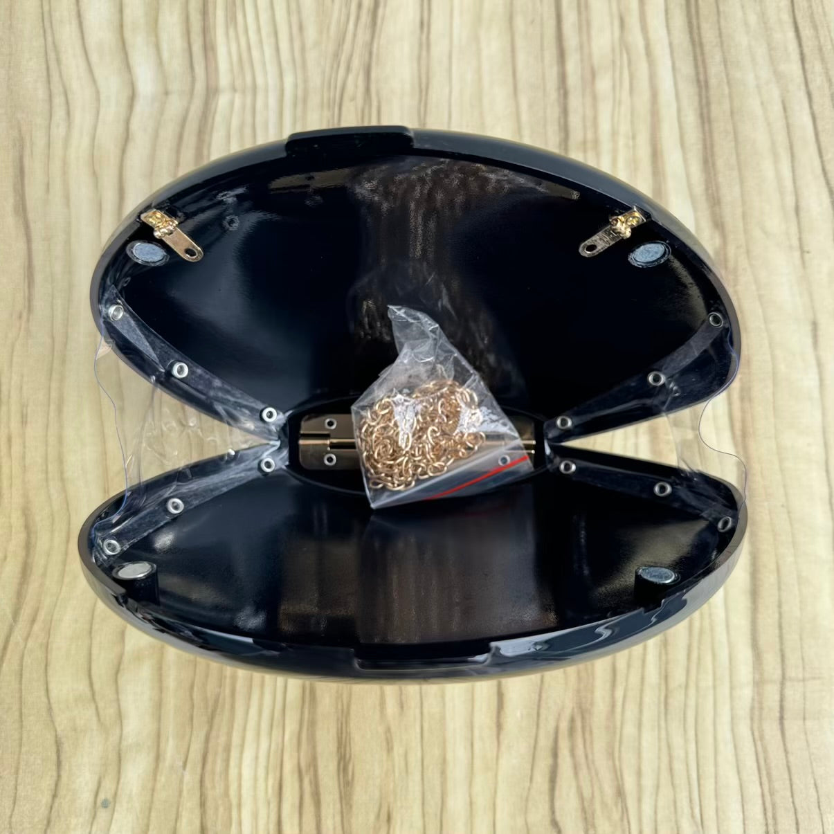 Acrylic Concave Oval Shaped Party Mirror Clutch Purse