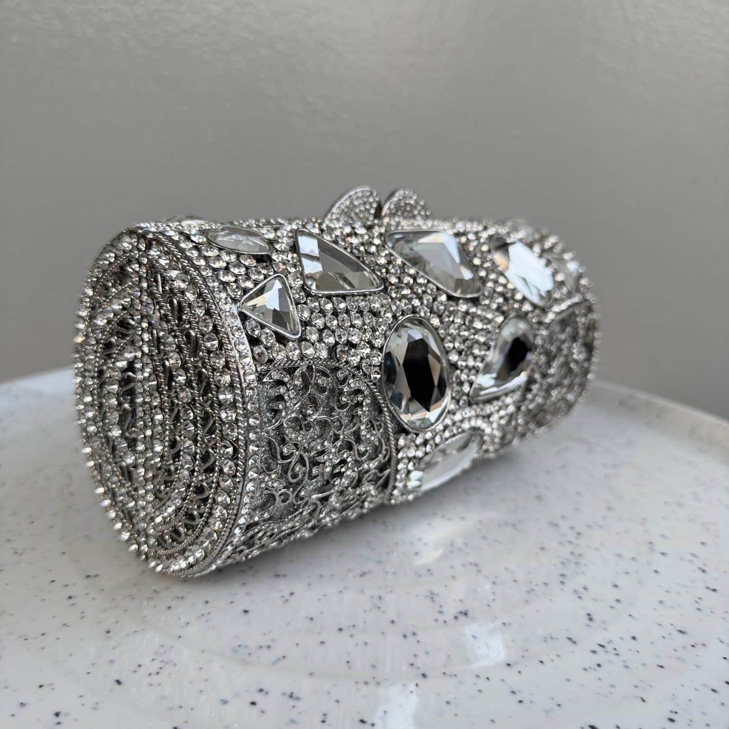 Luxury Occasion Crystal Clutch