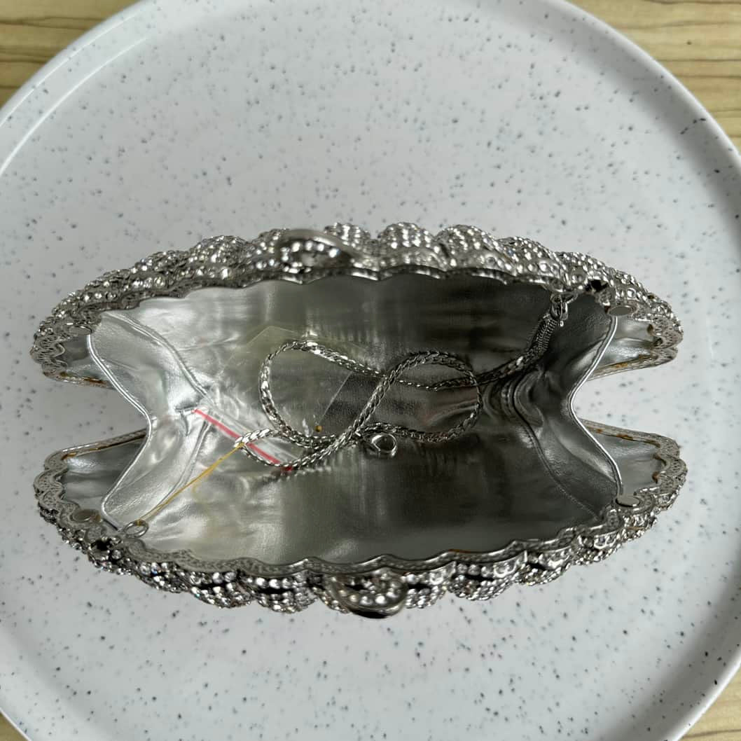 Shell Occasion Crystal Clutch