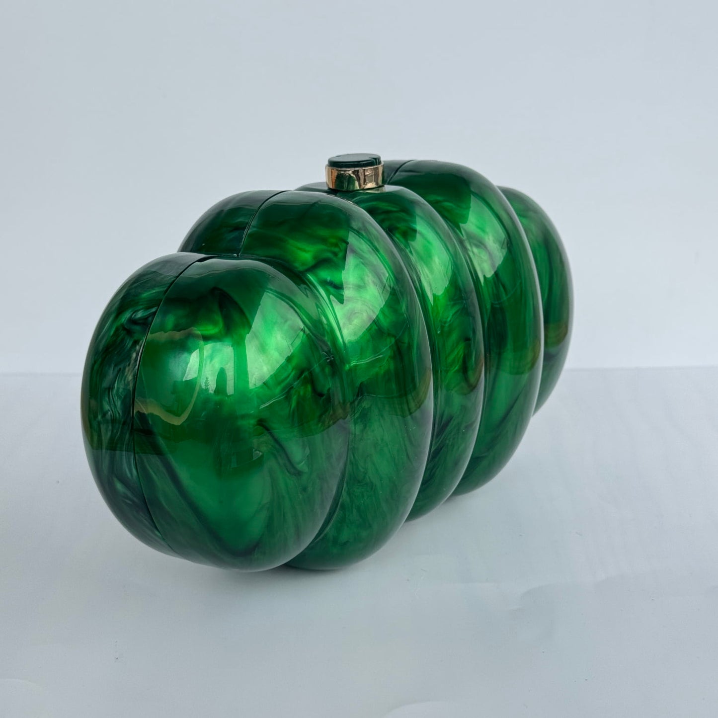 Big Cloud Acrylic Clutch - Green