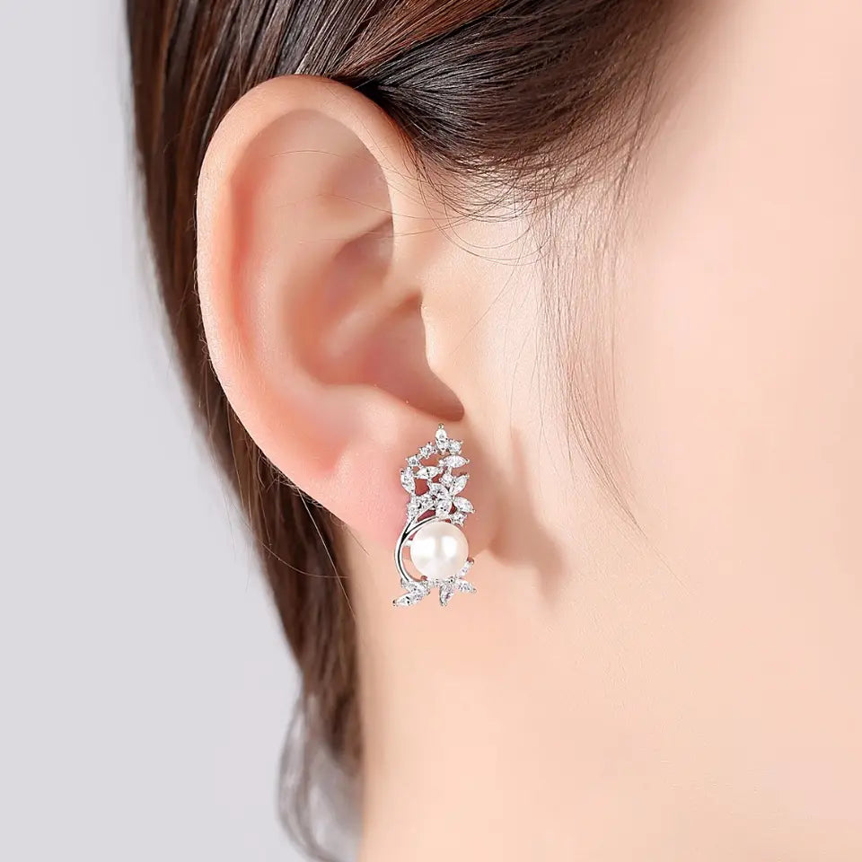 Floral Pearl Cubic Zirconia Stud Earring