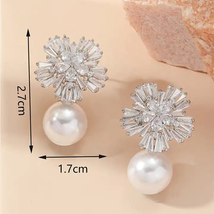 Elegant Snowflake Pearl Cubic Zirconia Stud Earring