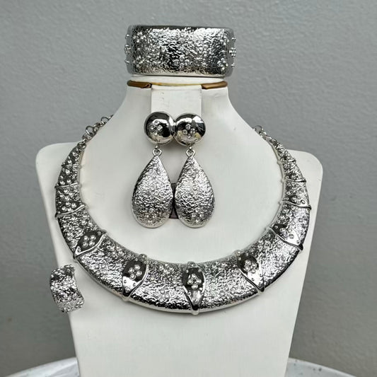 Italian Design Round Plated Jewelry Set - Silver