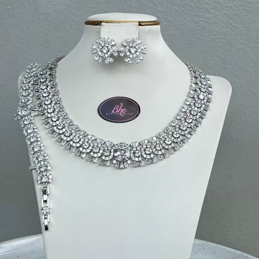 Statement Round Luxury Cubic Zirconia Jewelry Set - Silver