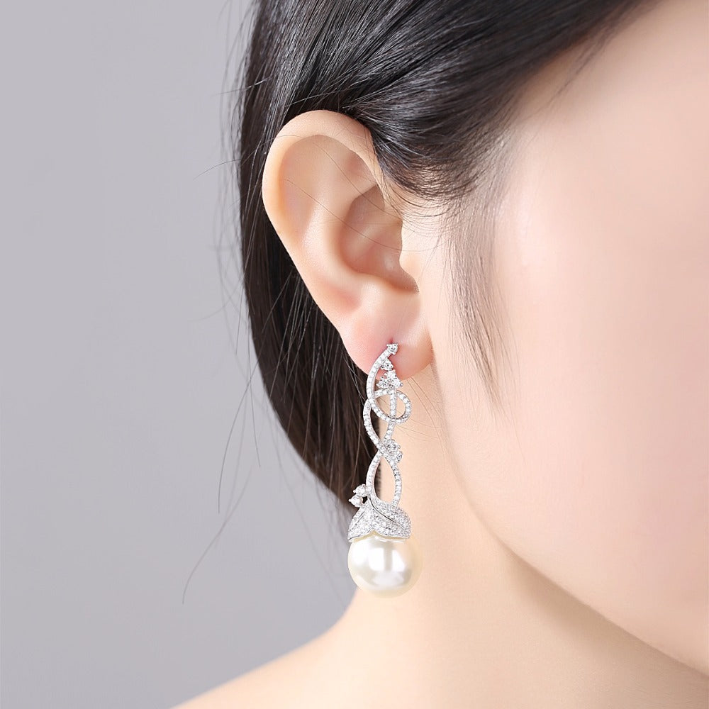 Luxury Bridal Floral Pearl Earring - Bhe Accessories